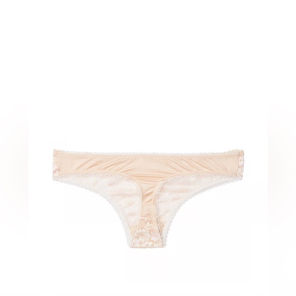 Victoria’s Secret BODY BY VICTORIA
Lace Front Thong Panty -NEW - Picture 2 of 3